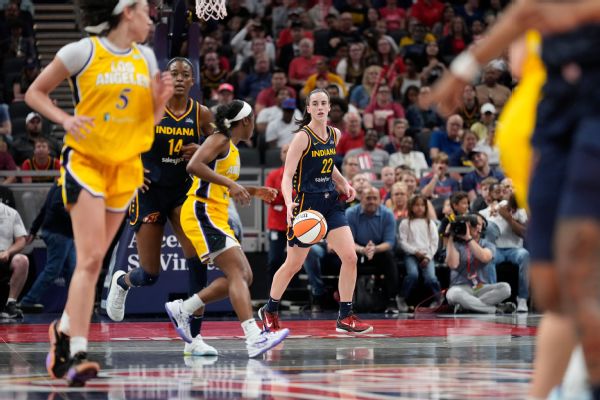 Clark  30  has most complete game in Fever loss
