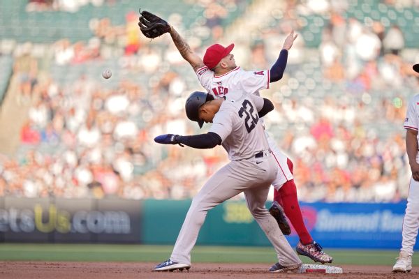 Yanks rally after 'wonky' interference call in 1st