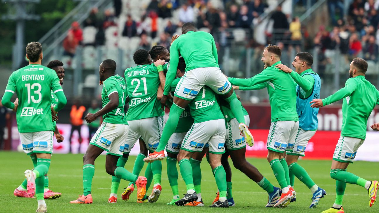 Extra-time goal sends Saint-Etienne up to Ligue 1