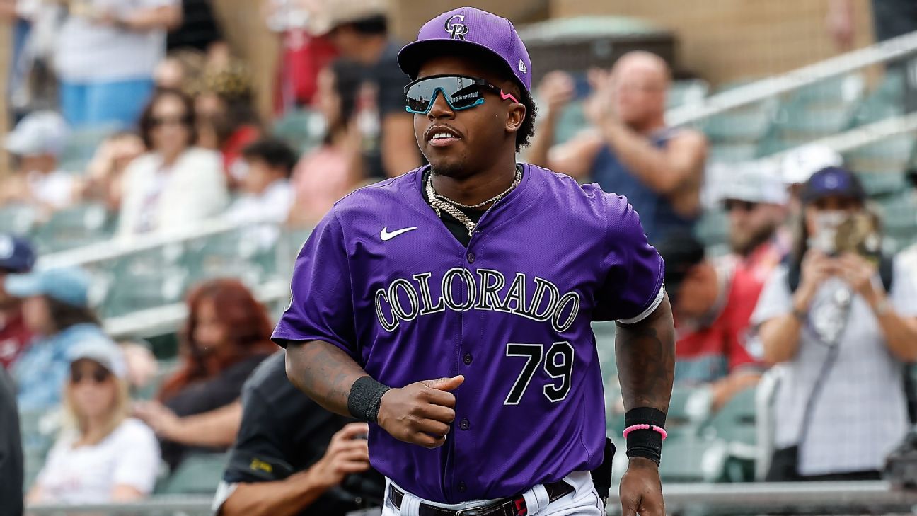 Rockies recall top prospect Amador from minors