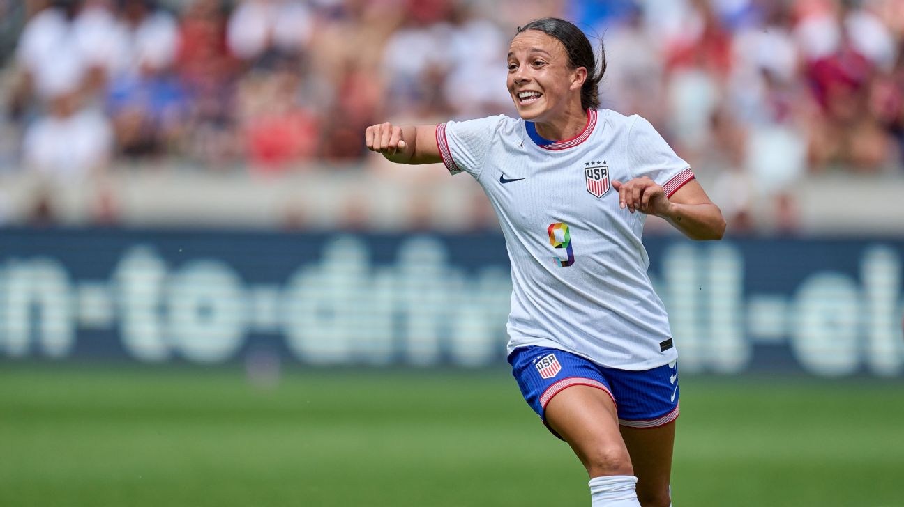 Follow live: USWNT take on rival Mexico in Olympic tune-up