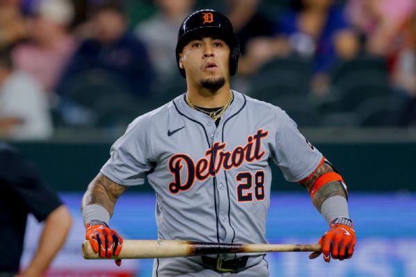 Tigers put SS Baez on IL with spine inflammation