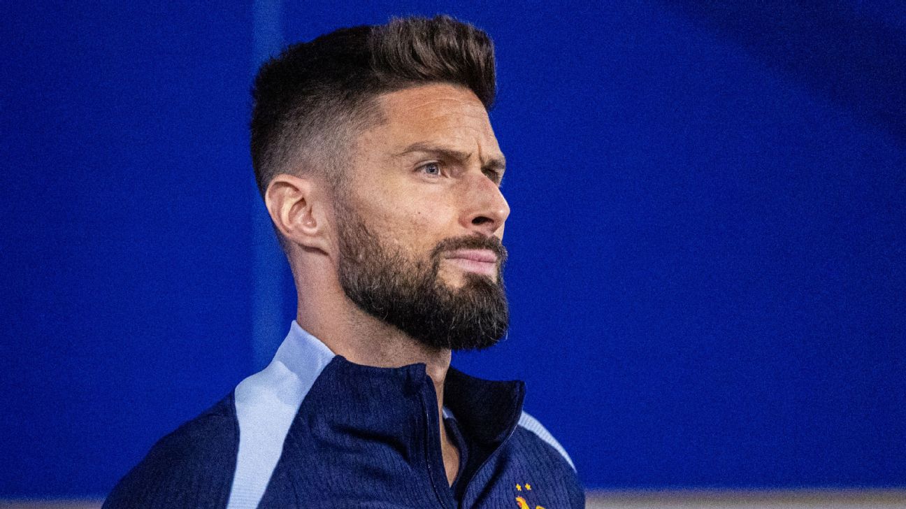 'Father' Giroud wants France Euros redemption