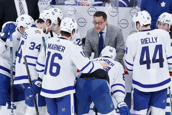 Assistant coach Guy Boucher won't be back with Maple Leafs