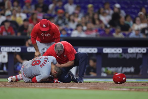 Cardinals' Arenado exits after being hit by pitch