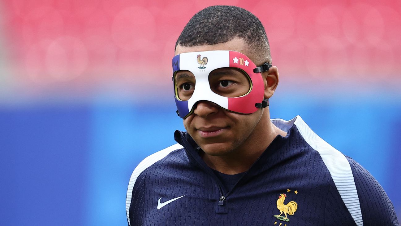 France hopeful masked Mbappé can face Dutch