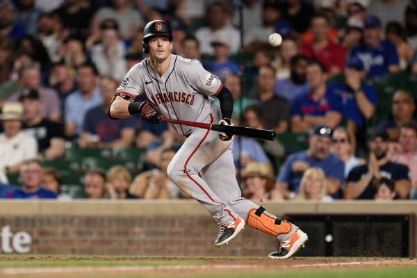 Giants put OF Yastrzemski (oblique) on 10-day IL