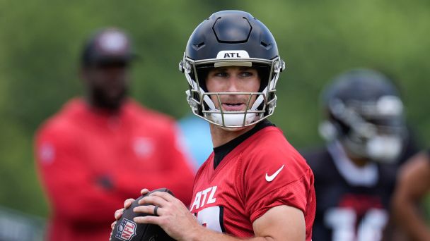 Latest updates from NFL training camp: Kirk Cousins shows off his speed