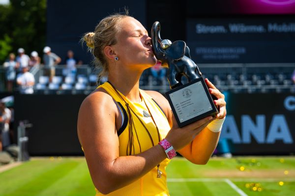 Shnaider tops Vekic for Bad Homburg Open title