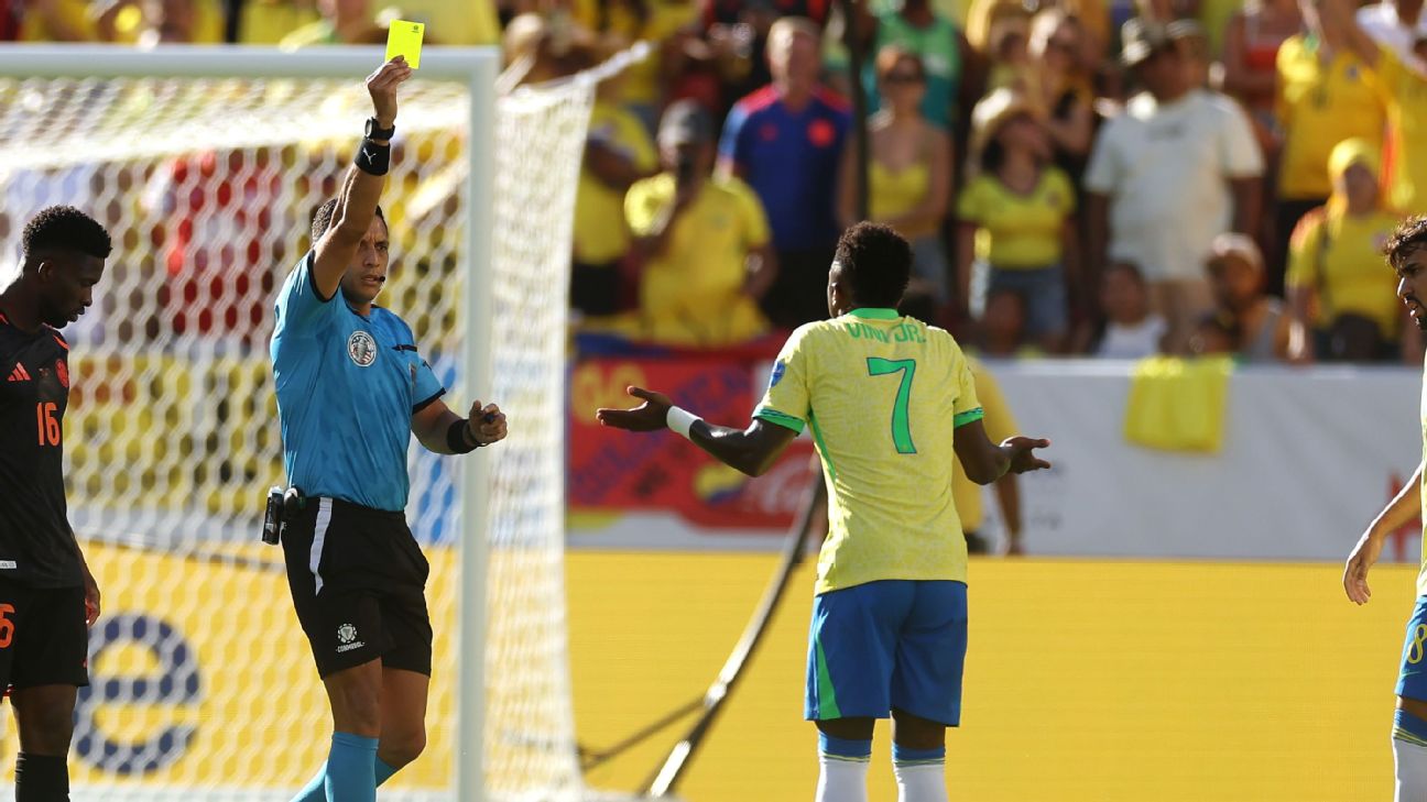 Vini Jr. on Brazil Copa exit: 'It was my fault'