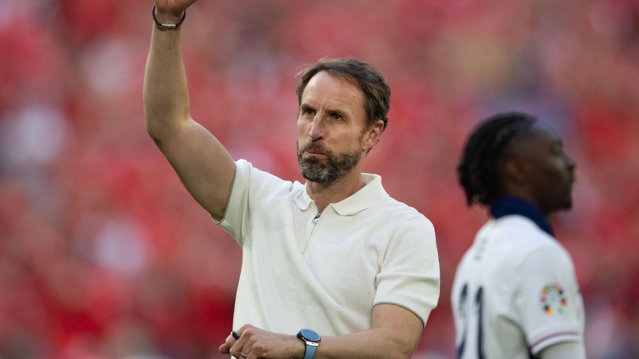 Southgate: England bonded amid outside 'noise'