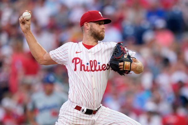 Phils play it safe, pull Wheeler (back) early in win