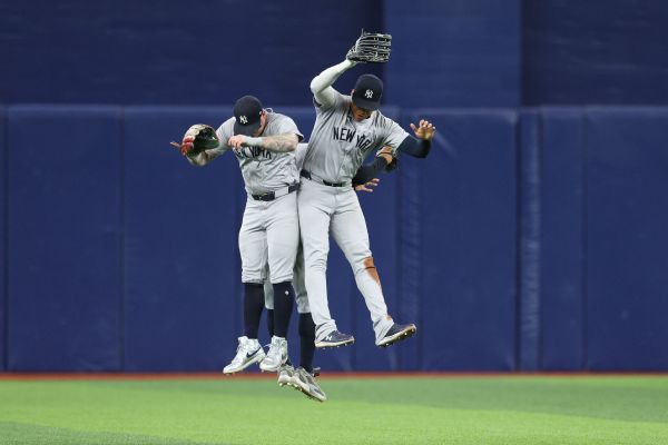 Yanks shuffle lineup, lean on bullpen to beat Rays