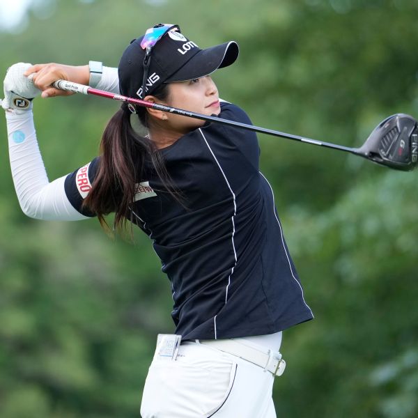 Choi takes one-stroke lead at LPGA's Dana Open