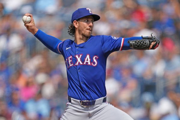 Righty Lorenzen activated to make Royals debut