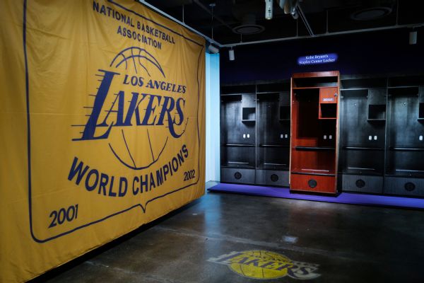 Kobe's Staples Center locker sells for record $2.9M