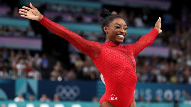 Biles nails her signature move and more from Saturday at the Paris Games