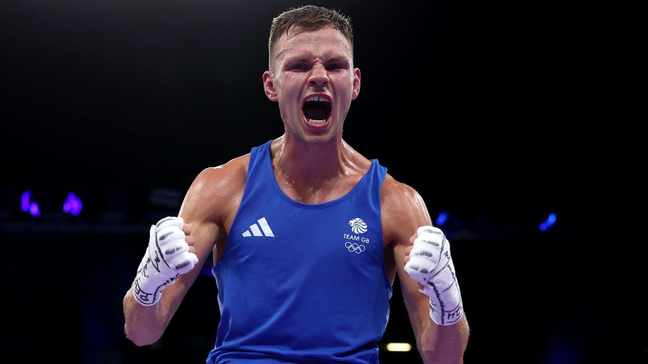 Team GB's Richardson clinches boxing medal