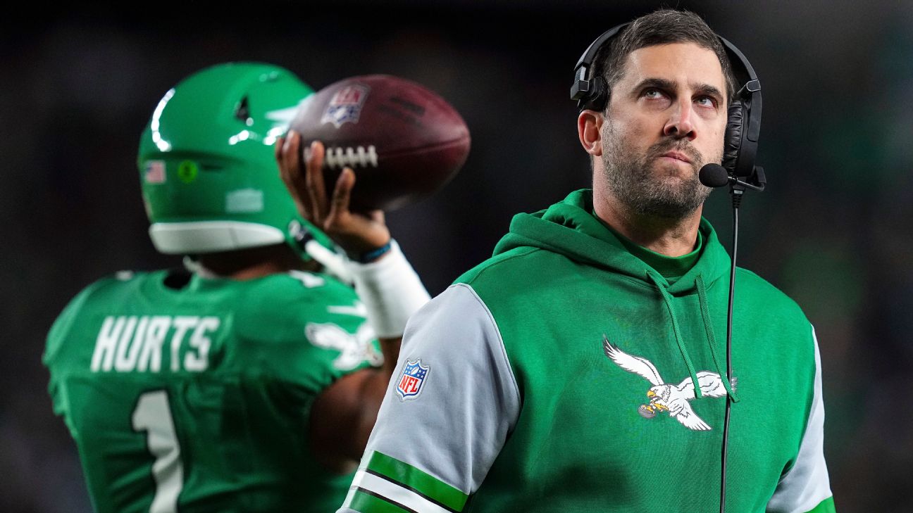 Eagles look to bridge Nick Sirianni, Jalen Hurts divide - 6abc Philadelphia