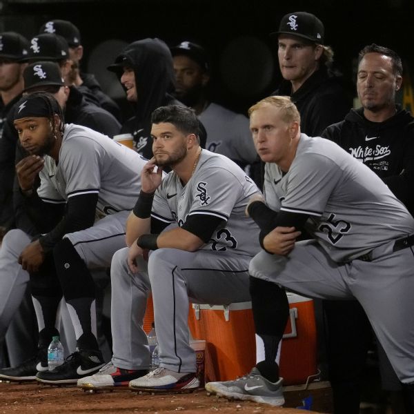 White Sox lose 21st straight game, tie AL record