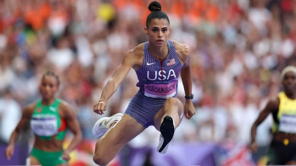 Sydney McLaughlin-Levrone, USWNT advance to final rounds and more from Tuesday in Paris