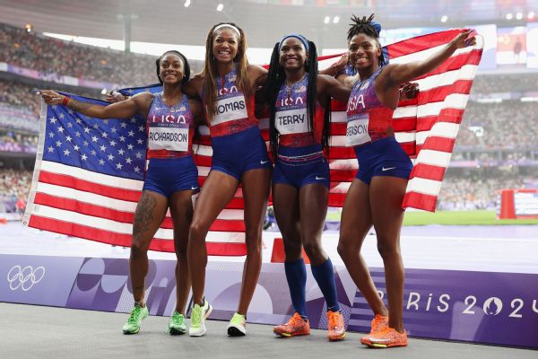 Richardson rallies U.S. 4×100 relay team to gold