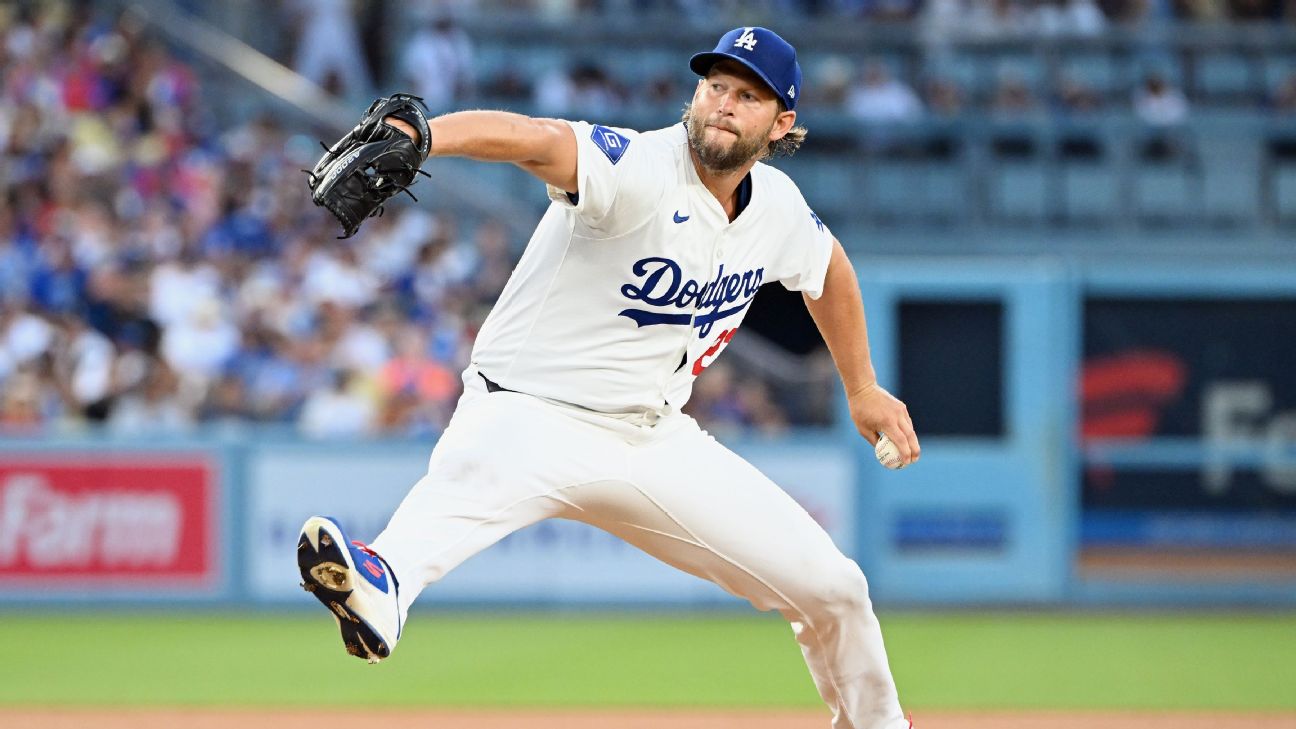 Dodgers' Clayton Kershaw 'not giving up,' hopes to pitch in playoffs