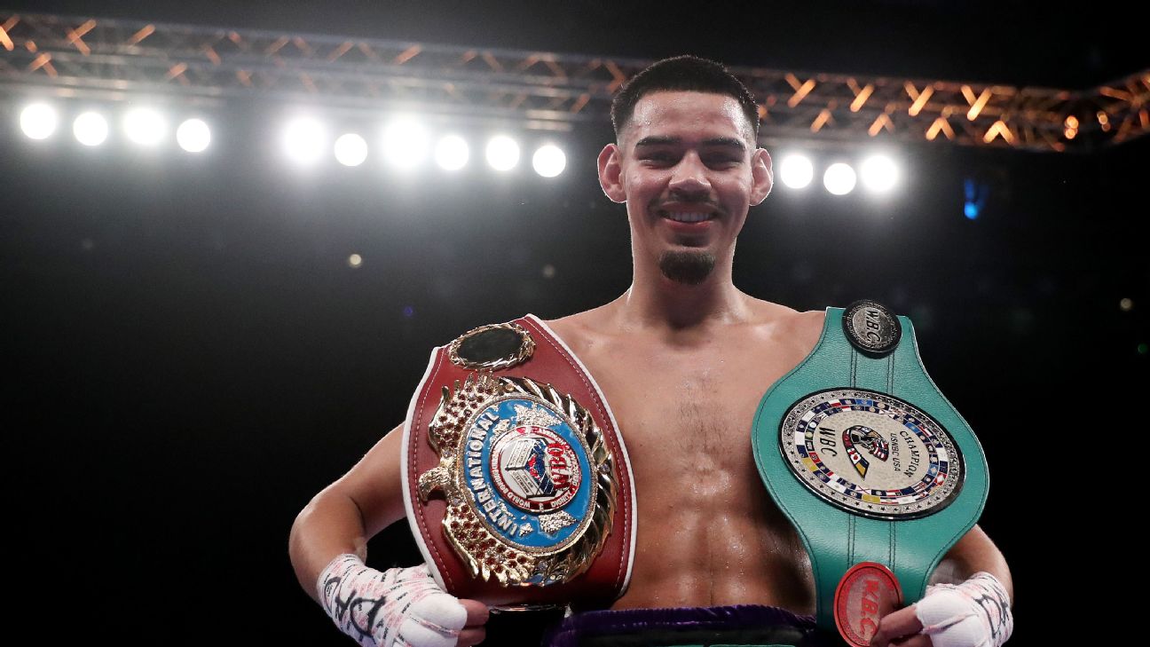 KO artist Pacheco stops Aleem in return to form
