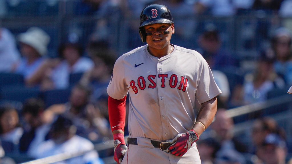 Blockbuster Trade: Giants Acquire Rafael Devers from Red Sox in Shocking MLB Move