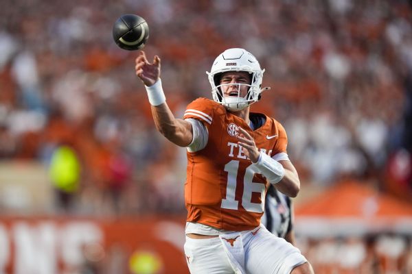 Manning s 1st start  a C-plus   but Texas cruises