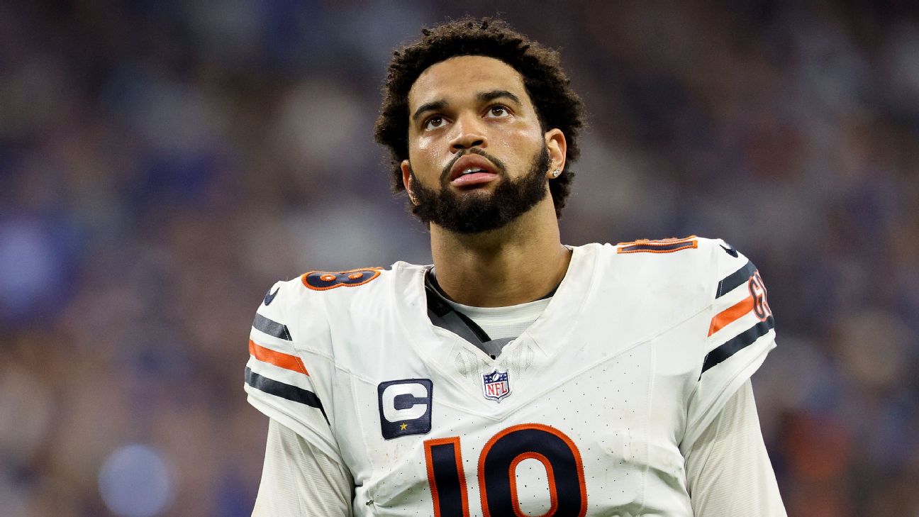 Williams wowed by passing output in Bears' loss, aims to 'keep slinging it'  - ESPN