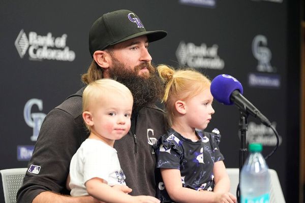 Rockies  Blackmon calls retiring  right decision 