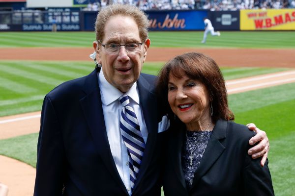 Sterling back in Yanks  radio booth after retiring