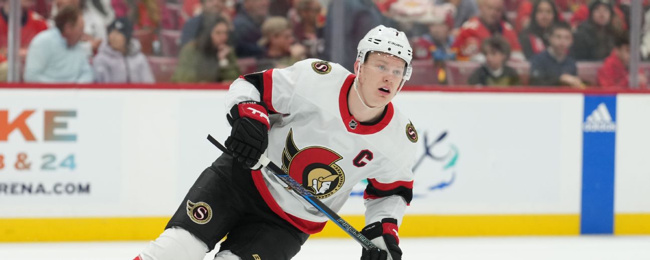 Ottawa Senators left wing Brady Tkachuk (7) adjusts to the puck in the first period.