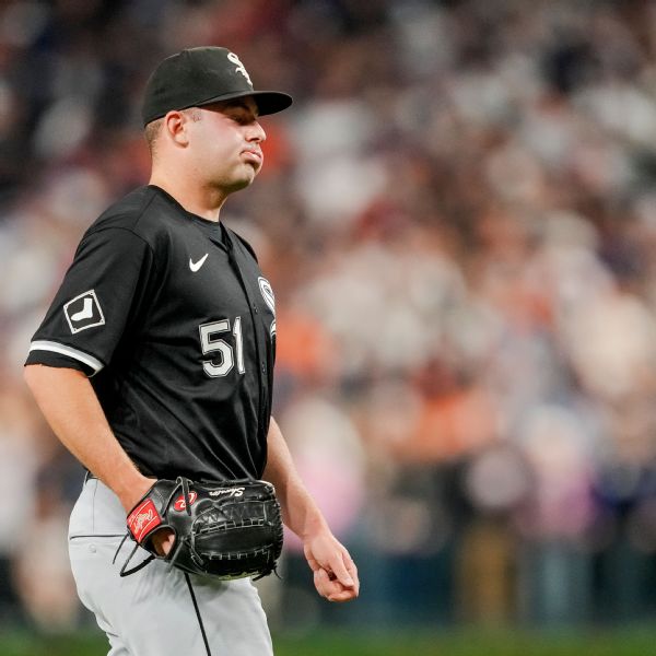 White Sox dejected after MLB-record 121st loss