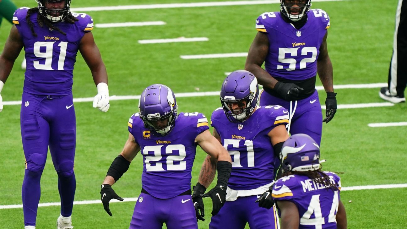 Minnesota Vikings nail 'Parent Trap' celebration in London