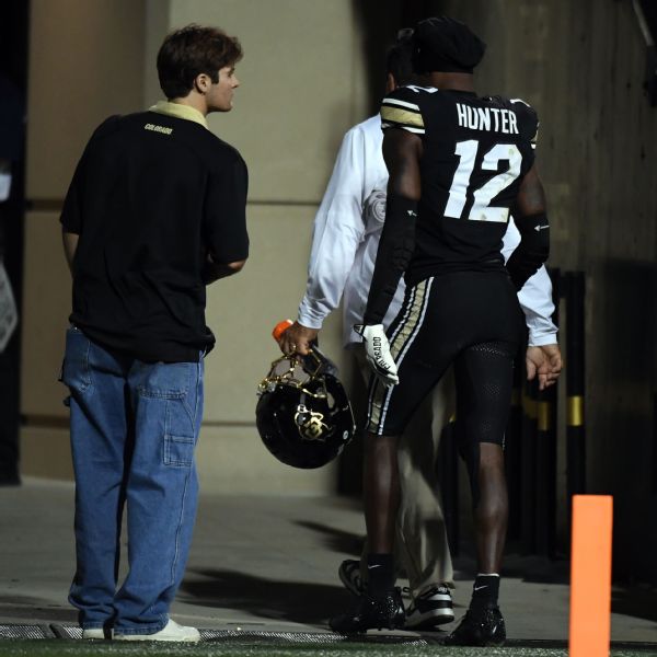 Buffs lose Hunter  3 other WRs in loss to K-State