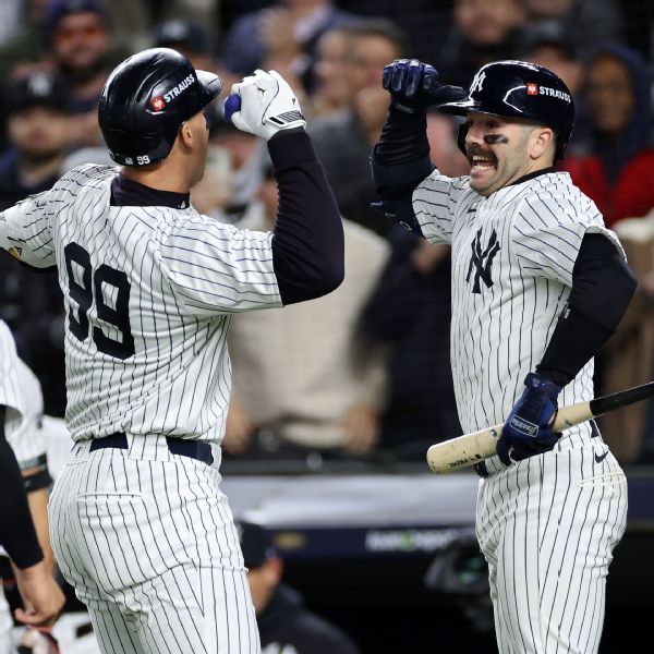 Judge s HR fuels Yanks   Ghosts were pulling  to CF