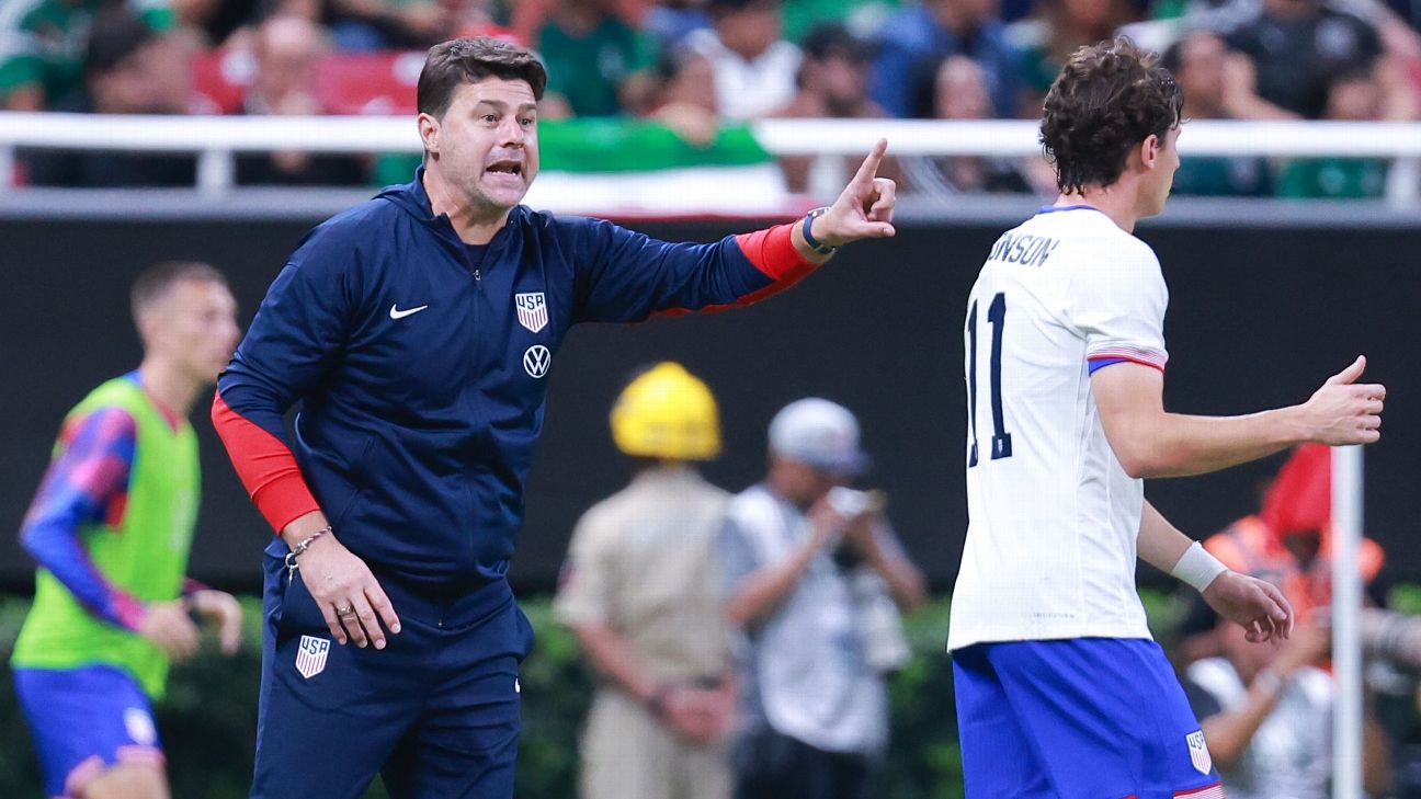 United States head coach Mauricio Pochettino gives instructions during the first half against Mexico  [1296x729]