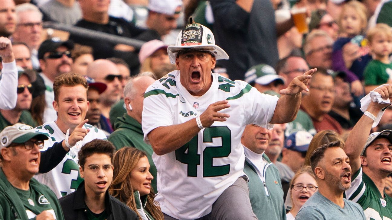 Jets superfan Fireman Ed says team is phasing him out at MetLife - ABC7 ...