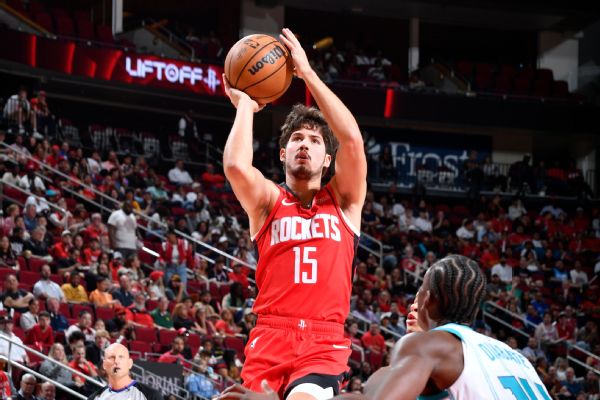 Rockets' Sheppard out at least 4 weeks with fractured thumb