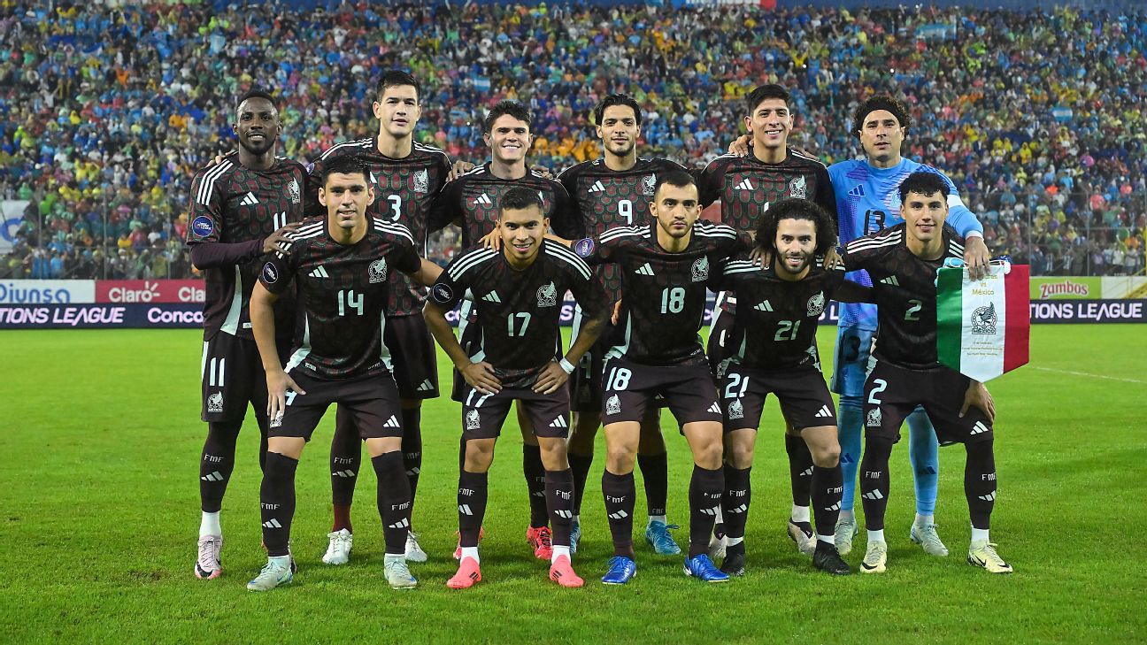 https://a.espncdn.com/photo/2024/1116/r1415434_1296x729_16-9.jpg