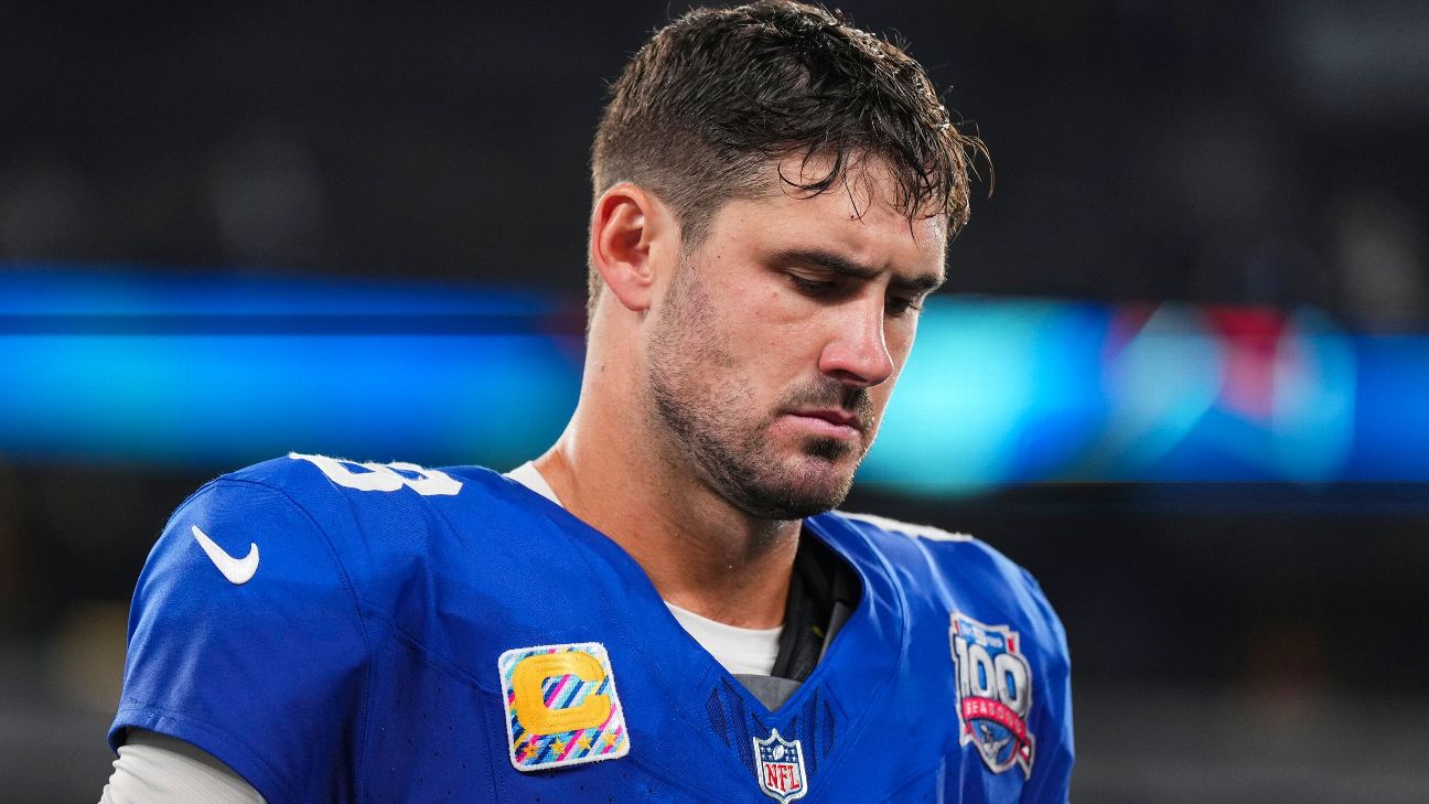 New York Giants bench QB Daniel Jones -- what now? - ABC7 New York