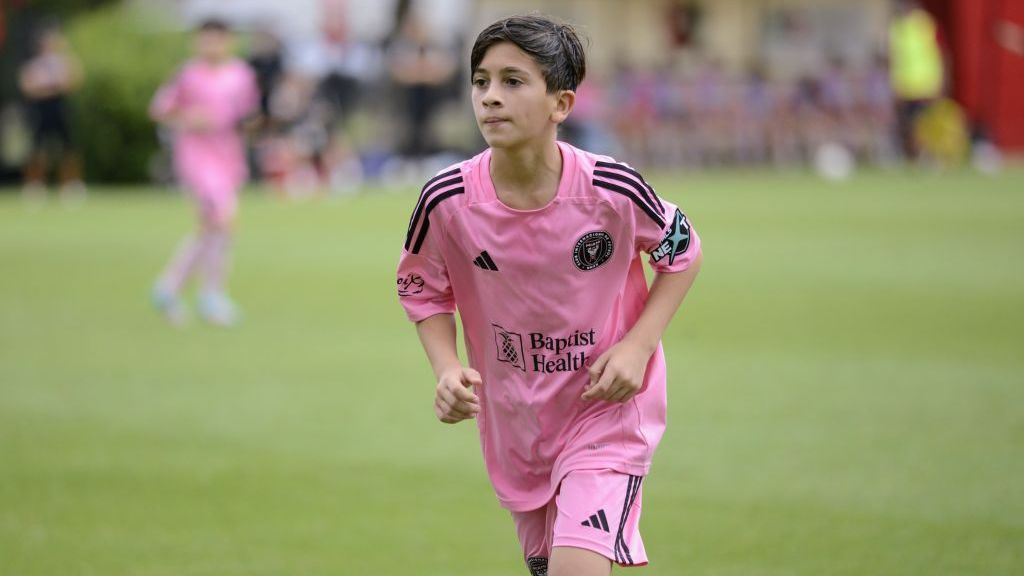 Messi s son debuts at Argentina tournament in dad s hometown ESPN