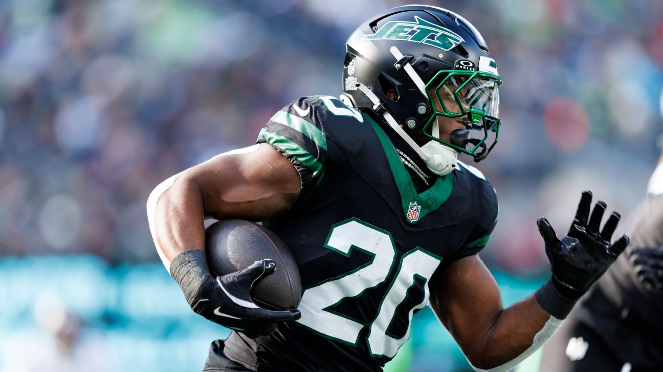 Top NFL Running Backs of 2025: Who Fell from the Top 10 and Who’s Poised for a Comeback?