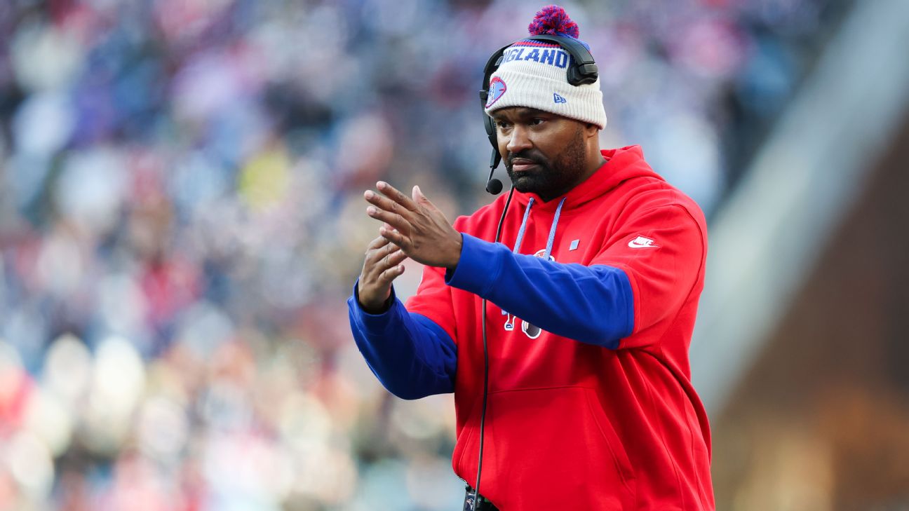 Patriots coach Jerod Mayo's roller-coaster first season - ESPN