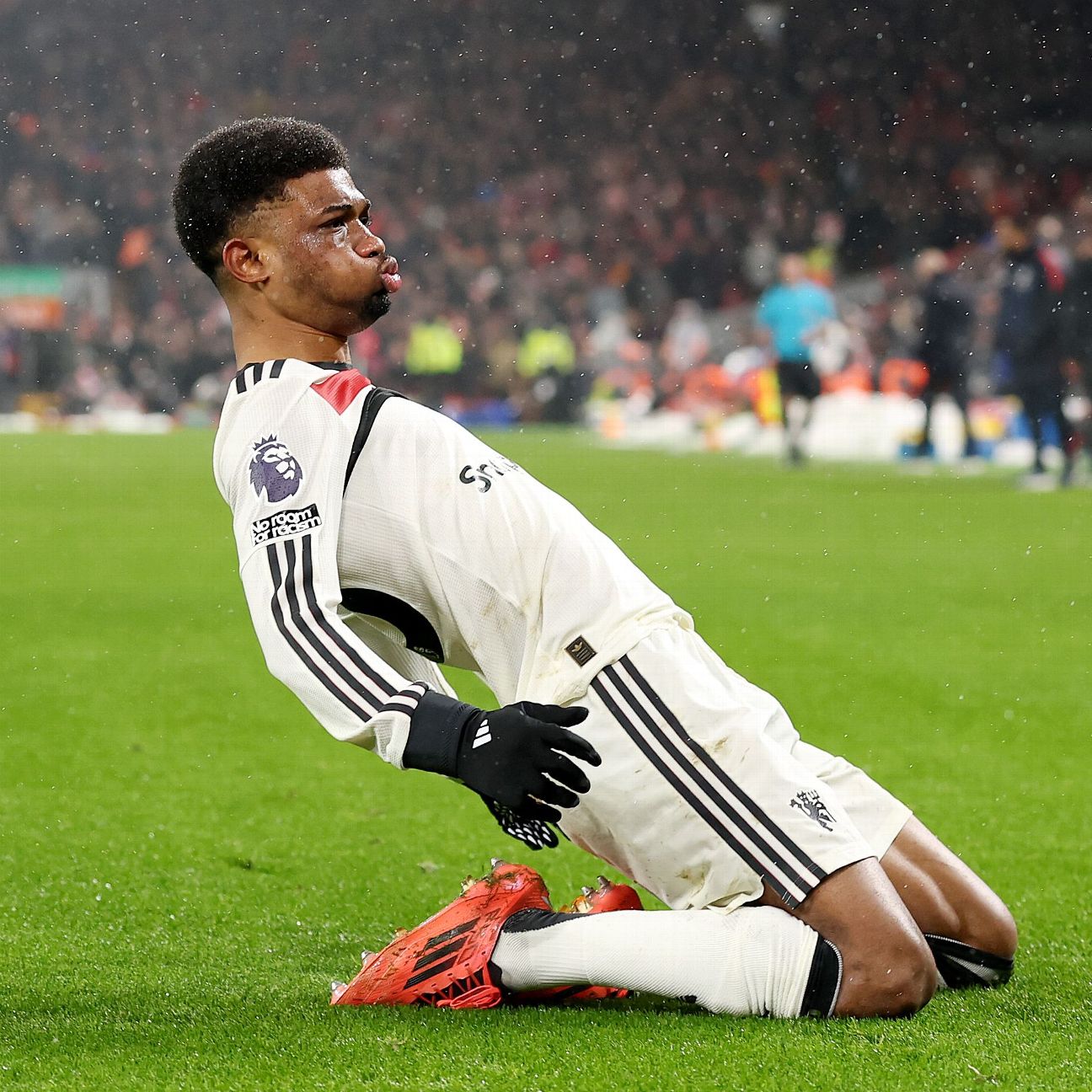 Amad Diallo Salvages a Point for Manchester United at Anfield in Thrilling Draw