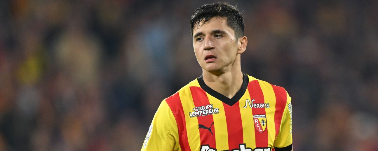 Lens football discount