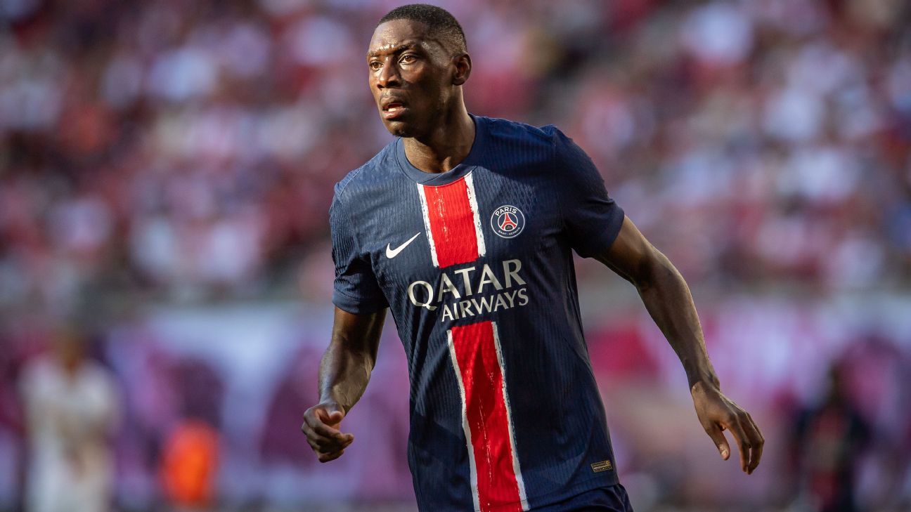 Premier League Transfer Frenzy: Kolo Muani, Sancho, and Sesko in the Spotlight