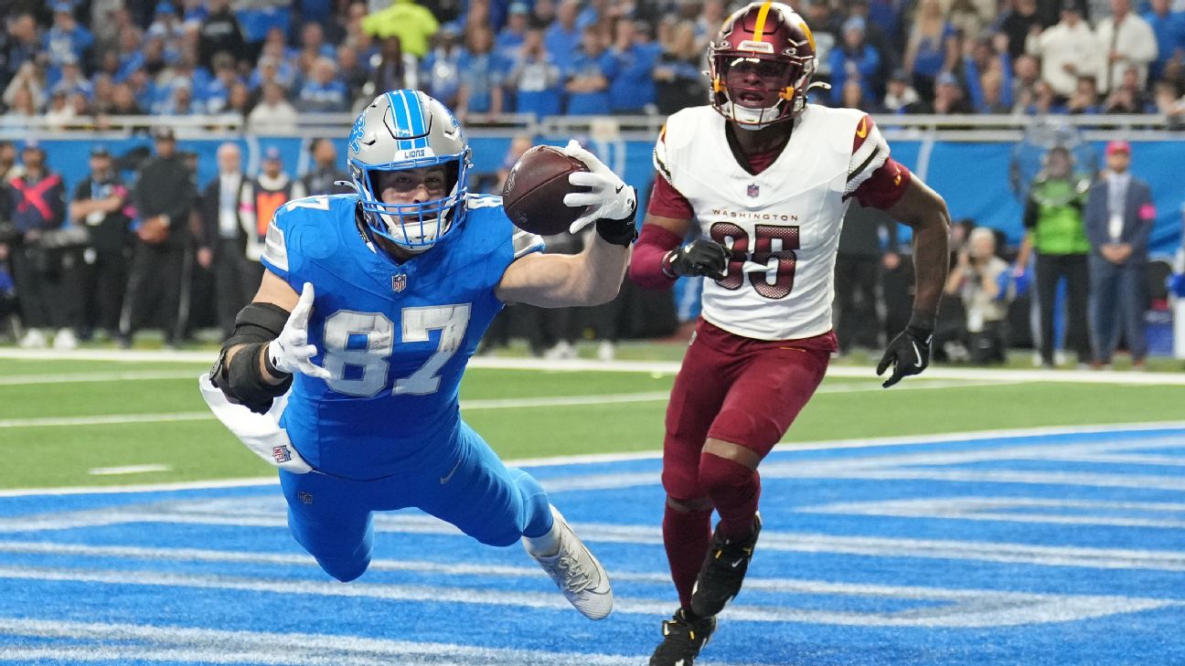 Lions WR Jameson Williams Shines with Spectacular 61-yard TD; TE Sam LaPorta Makes Impressive One-handed Catch